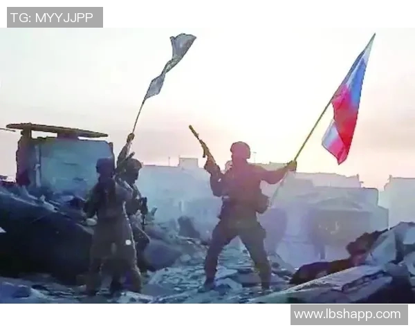 深入分析FPX战队的进攻策略与战术执行细节 深入分析FPX战队的进攻策略与战术执行细节