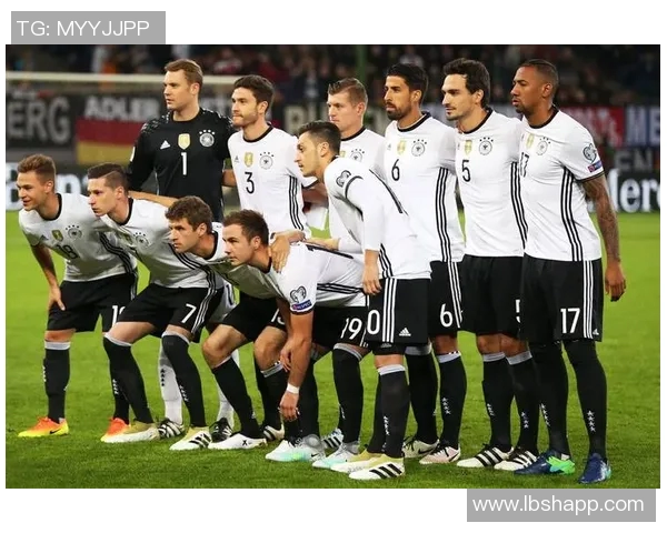 埃因霍温主场迎战格拉夫夏普期待精彩对决与进球盛宴 埃因霍温主场迎战格拉夫夏普期待精彩对决与进球盛宴