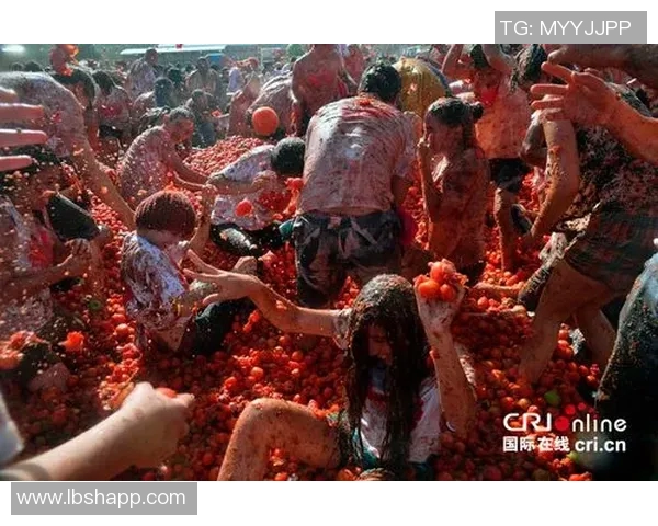 日本与哥伦比亚激战精彩瞬间图片回顾与分析