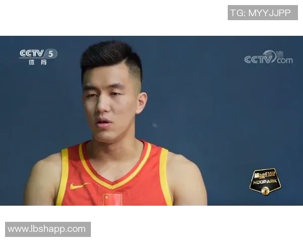 曾凡博的篮球之路：从青涩少年到耀眼明星的成长历程