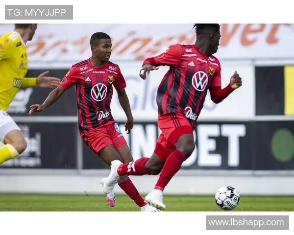 法尔肯堡与北平雪的精彩对决揭示足球战术与团队精神的完美结合 法尔肯堡与北平雪的精彩对决揭示足球战术与团队精神的完美结合