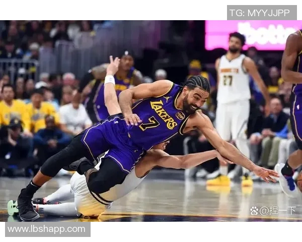 湖人火箭巅峰对决球皇争霸赛场再掀波澜 湖人火箭巅峰对决球皇争霸赛场再掀波澜