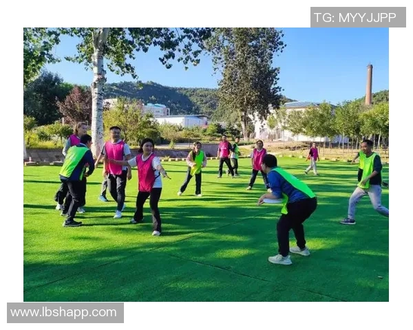 重庆飞盘队在极限运动嘉年华中的耐力挑战与精彩表现分析