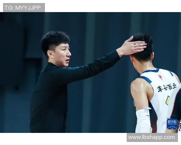 韩硕:从篮球新星到职业生涯的辉煌历程与未来展望 韩硕:从篮球新星到职业生涯的辉煌历程与未来展望