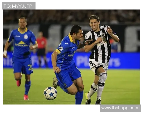 高校联赛分析:FPX在比赛中的快速反应与战术执行能力探讨 高校联赛分析:FPX在比赛中的快速反应与战术执行能力探讨