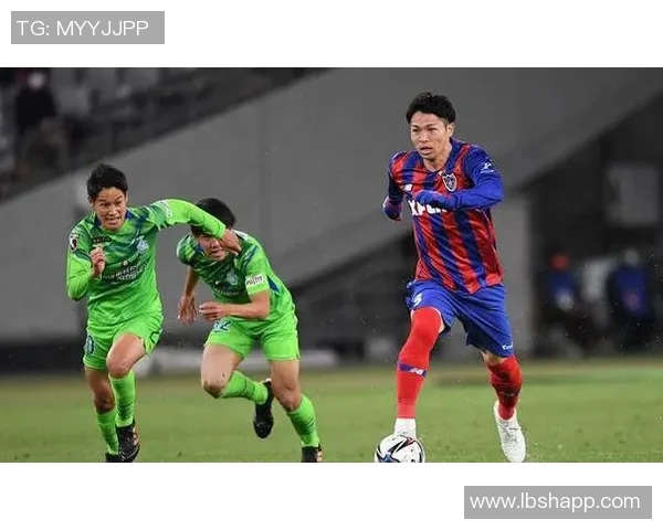 扎幌冈萨与东京绿茵激战在即谁能在这场对决中笑到最后